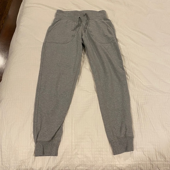 lululemon athletica Pants - Lululemon Sweatpants - Women’s Size Small